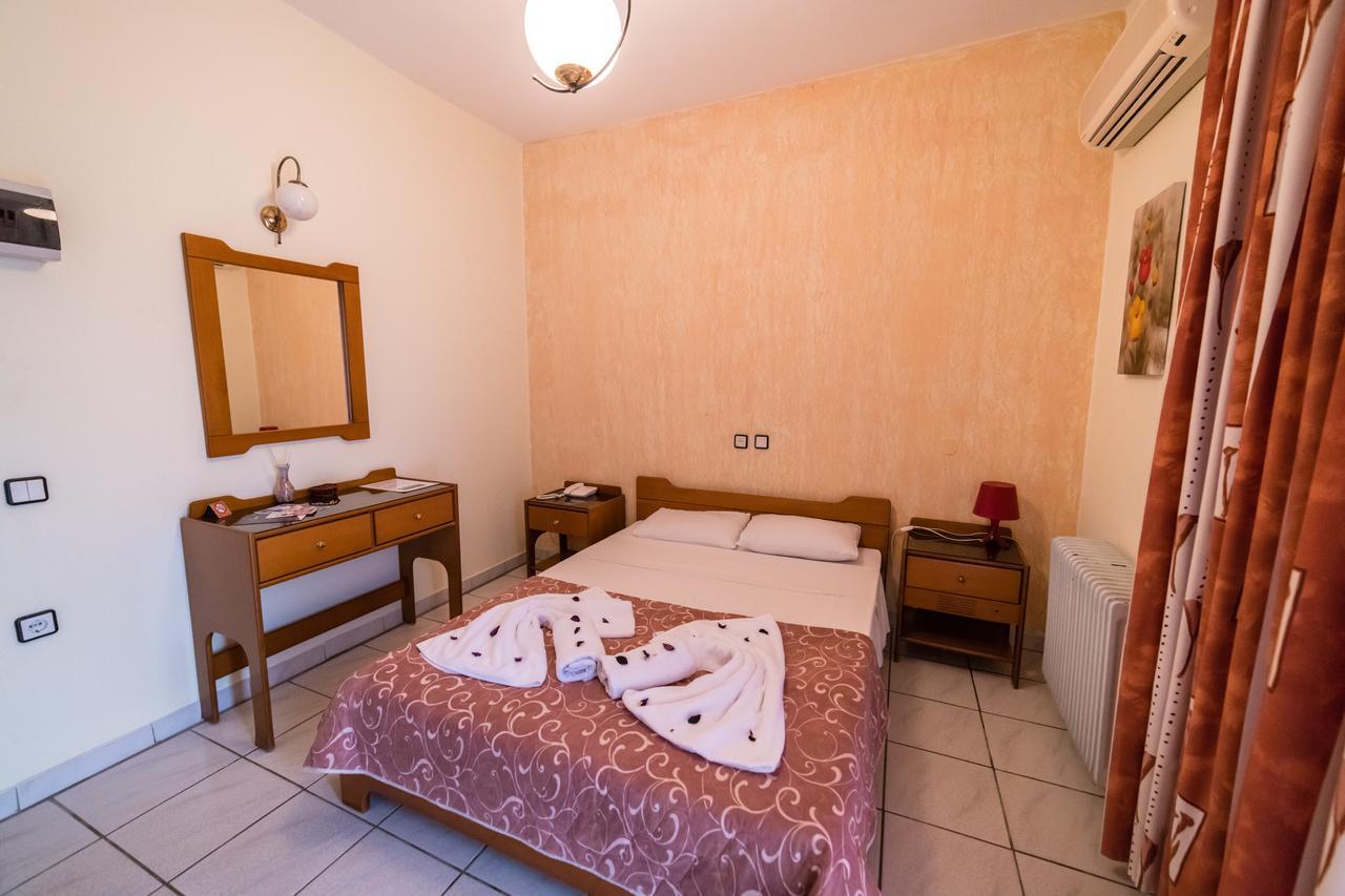 Athina Resort アスプロヴァルタ エクステリア 写真