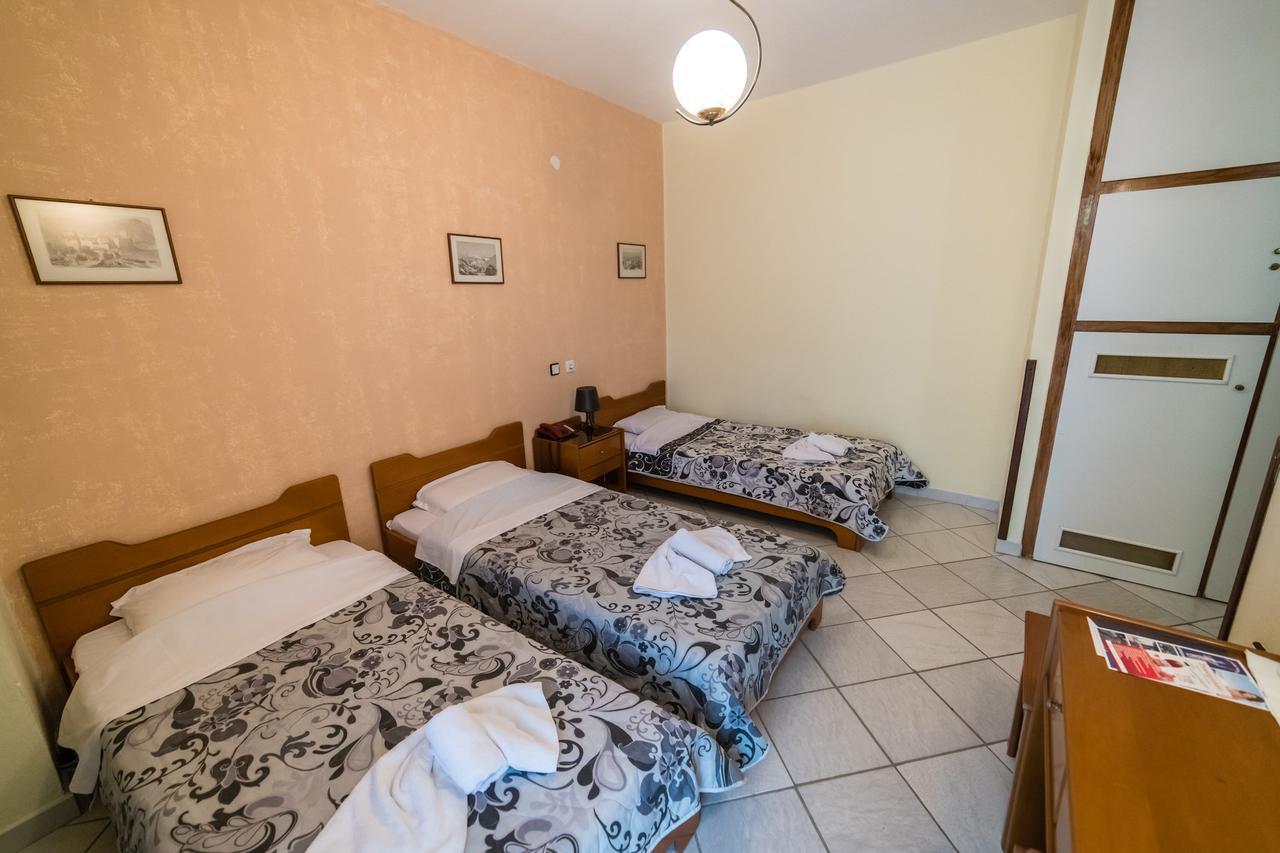 Athina Resort アスプロヴァルタ エクステリア 写真