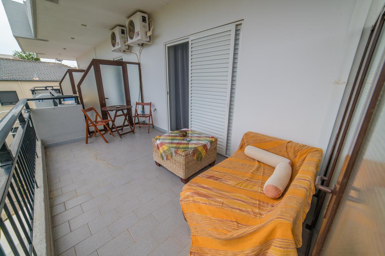 Athina Resort アスプロヴァルタ エクステリア 写真