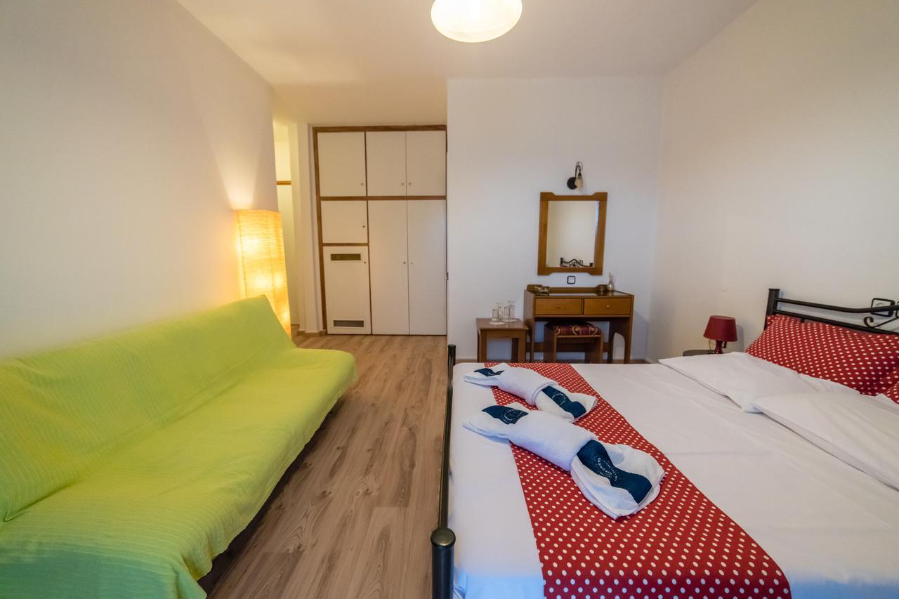 Athina Resort アスプロヴァルタ エクステリア 写真