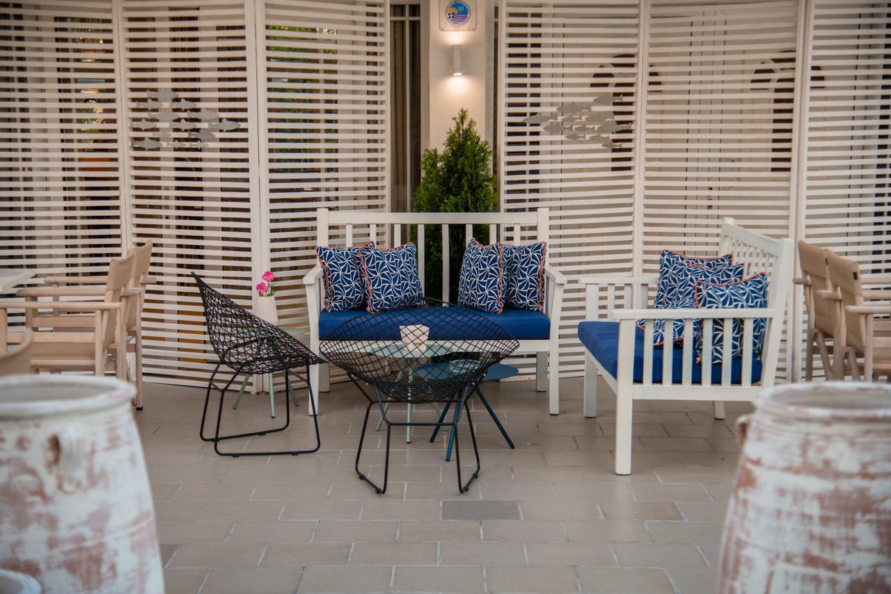 Athina Resort アスプロヴァルタ エクステリア 写真